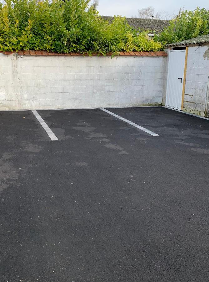 Appartamento Uno Avec Parking Prive Gratuit Arras Exteriör bild