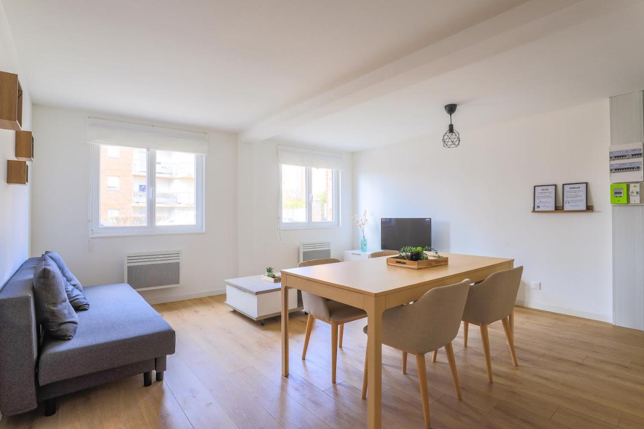 Appartamento Uno Avec Parking Prive Gratuit Arras Exteriör bild